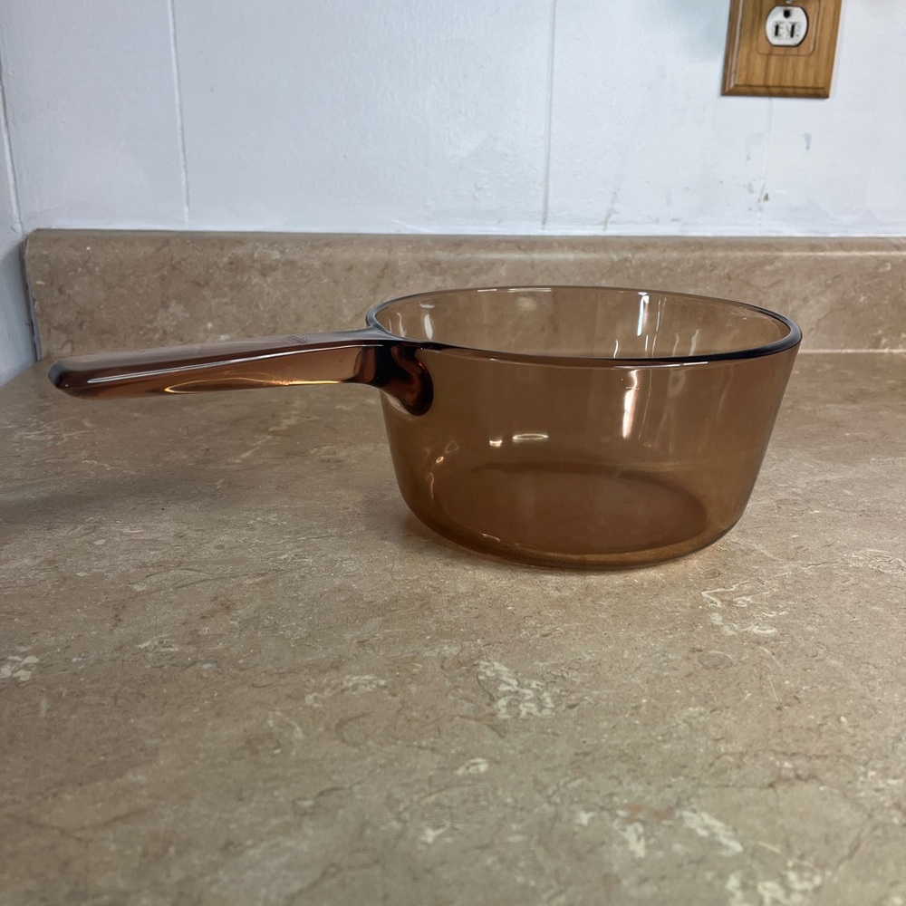 Visions Corningware Sauce pan